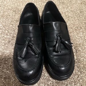 Vagabond Shoemakers Kenova Black Leather Penny Loafers with Tassels EU 38